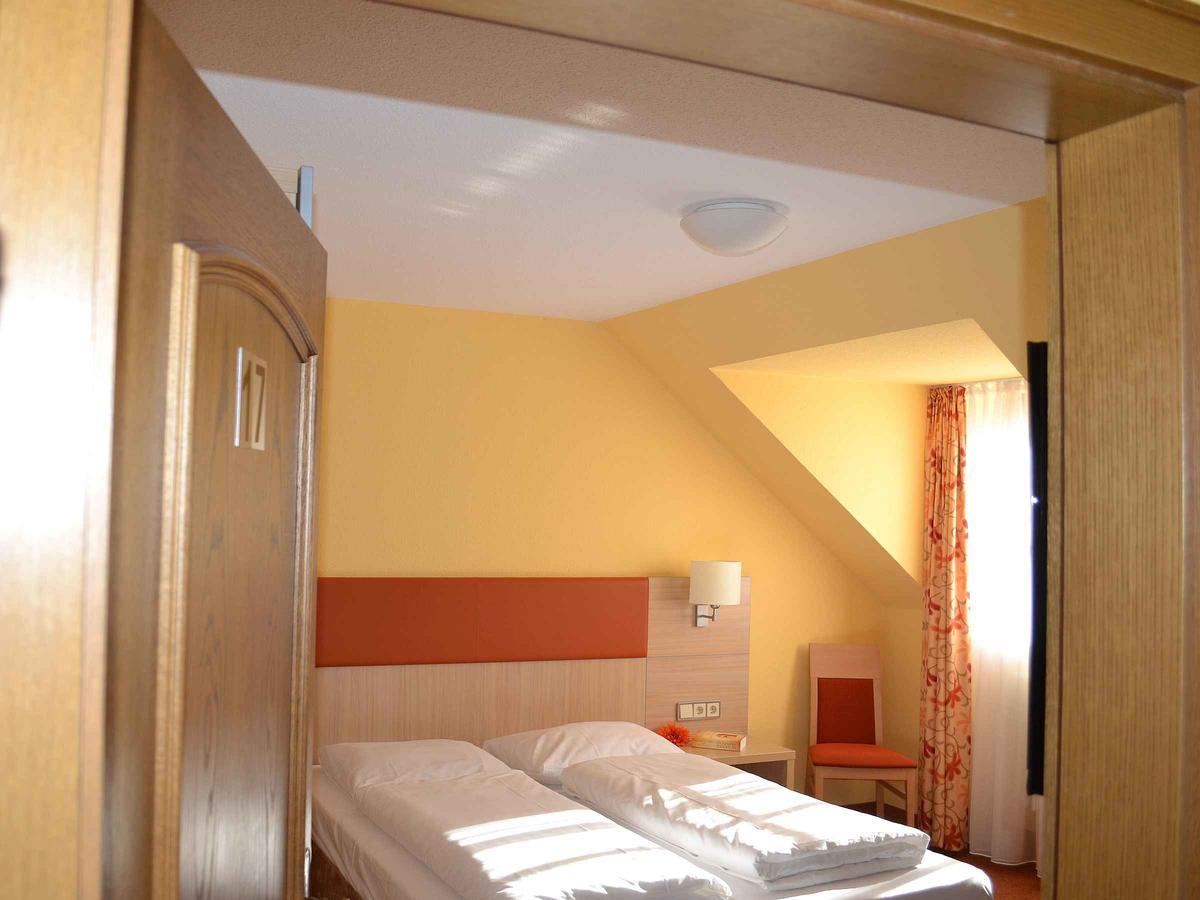 Hotel-Gasthof Rotes Ross Markt Einersheim Zewnętrze zdjęcie