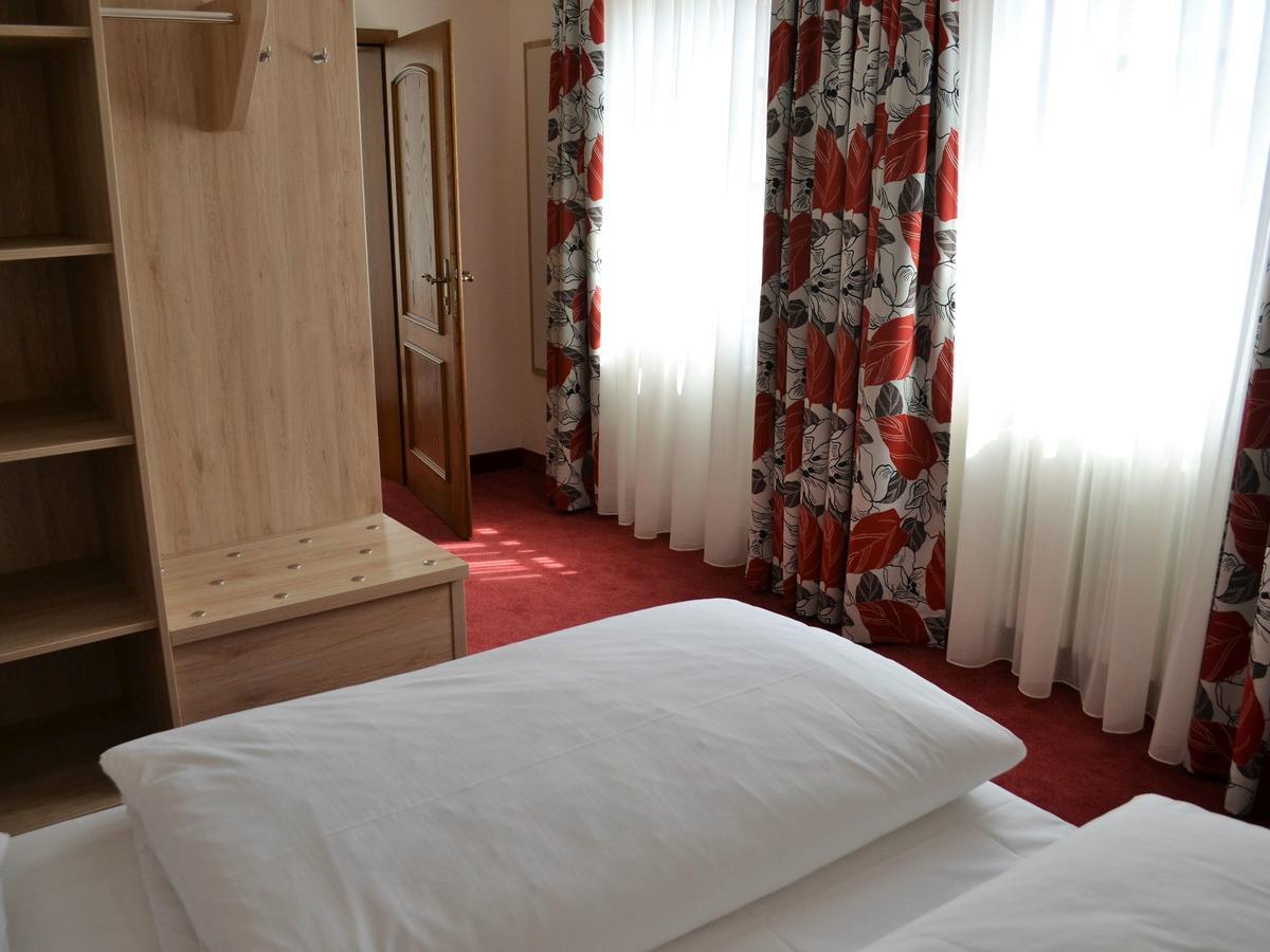Hotel-Gasthof Rotes Ross Markt Einersheim Zewnętrze zdjęcie